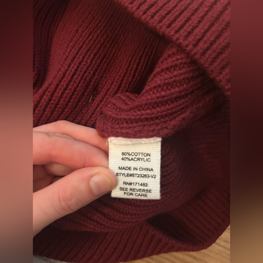 NWT revolve song of style Women's Burgundy Sweater Vest - Picture 3 of 4